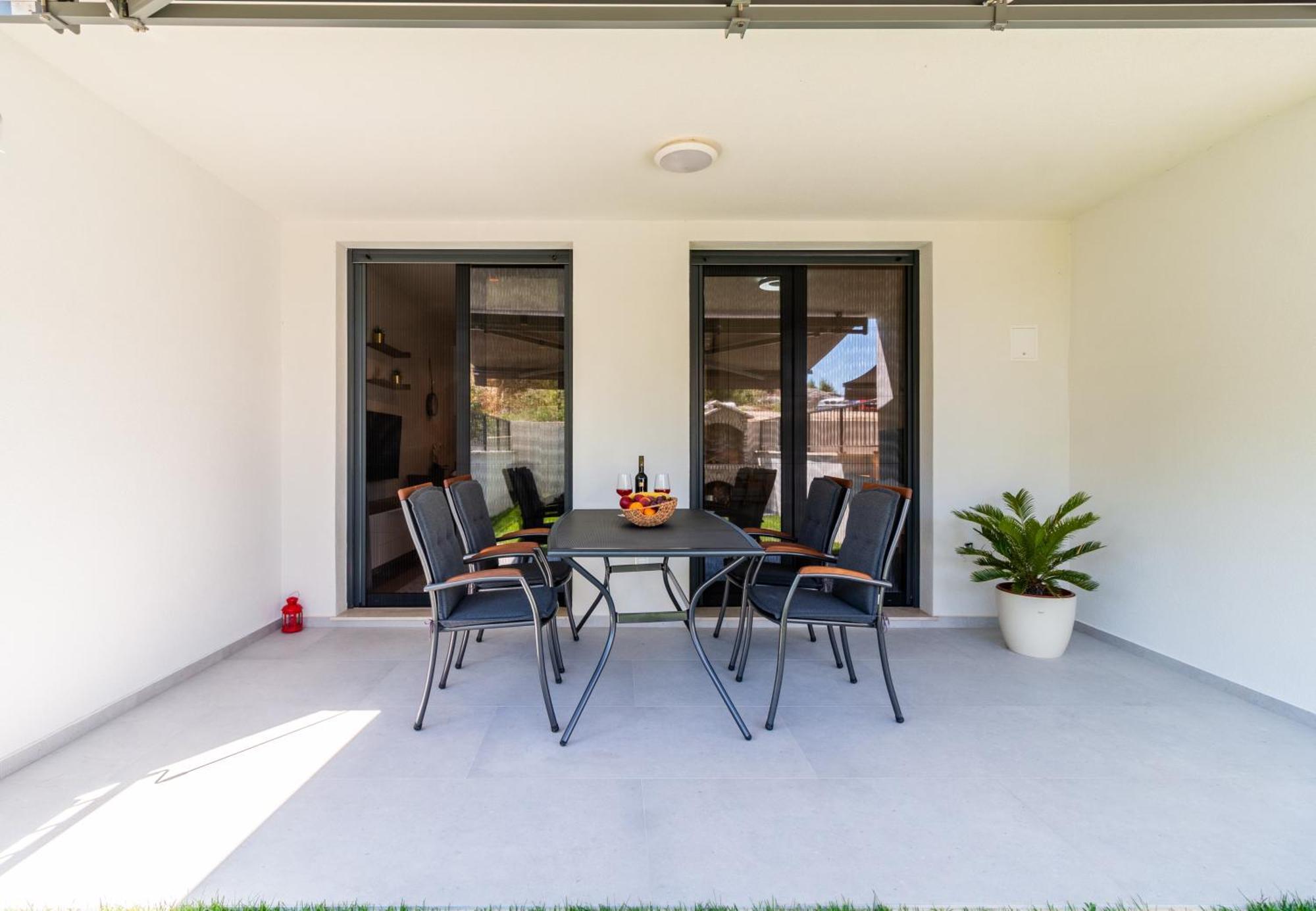 Design Apartment Split Extérieur photo